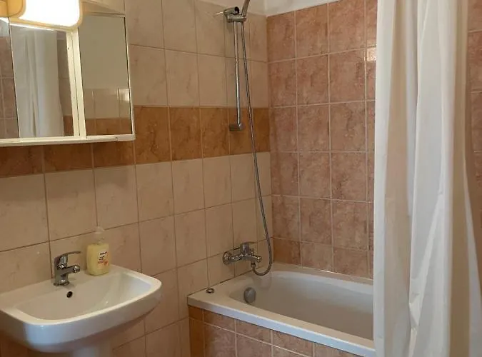 Anthony In Center * 브라티슬라바