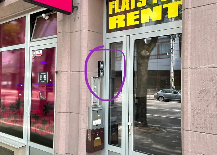 Anthony In Center 브라티슬라바